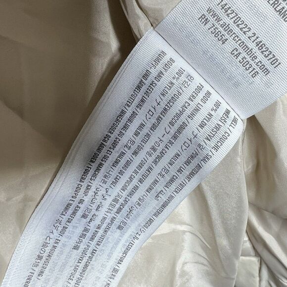 ABERCROMBIE & FITCH Air Cloud Hooded Puffer Parka Jacket Cream Small $240. - Picture 13 of 13